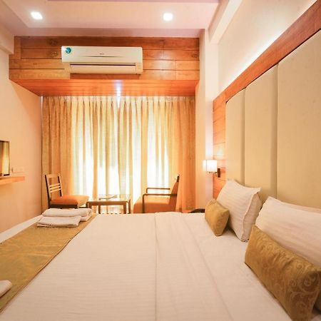 Hotel Sea Fans Ratnāgiri Екстериор снимка
