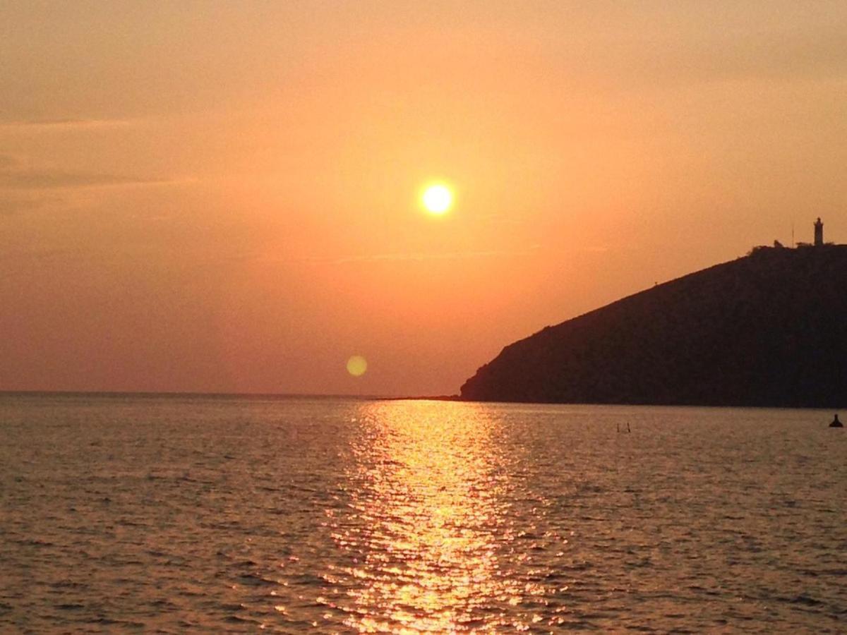 Hotel Sea Fans Ratnāgiri Екстериор снимка