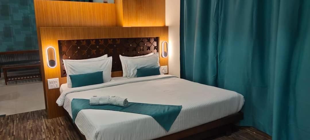 Hotel Sea Fans Ratnāgiri Екстериор снимка